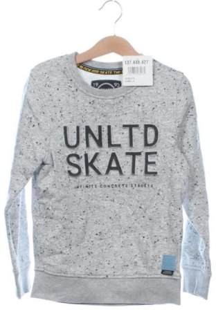 Kinder Shirt Unbranded, Größe 6-7y/ 122-128 cm, Farbe Grau, Preis € 6,18, #137448427