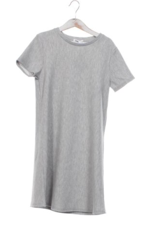 Kinderkleid Sinsay, Größe 9-10y/ 140-146 cm, Farbe Grau, Preis 7,00 €, #137502652
