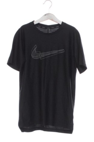 Детска тениска Nike, Размер 9-10y/ 140-146 см, Цвят Черен, Цена 18,00 €, #137432189