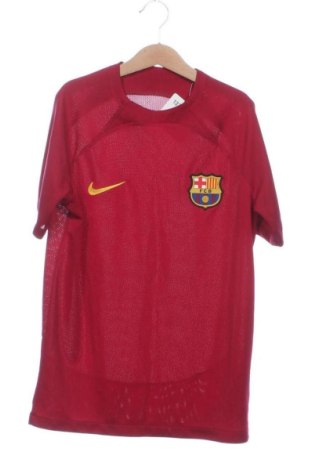 Dětské tričko  Nike, Velikost 10-11y/ 146-152 cm, Barva Červená, Cena  412,00 Kč, #137482593
