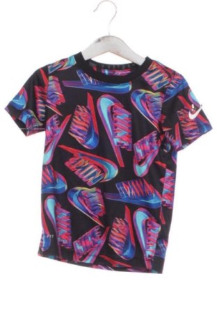 Tricou pentru copii Nike, Mărime 3-4y/ 104-110 cm, Culoare Multicolor, Preț 112,00 Lei, #137486929