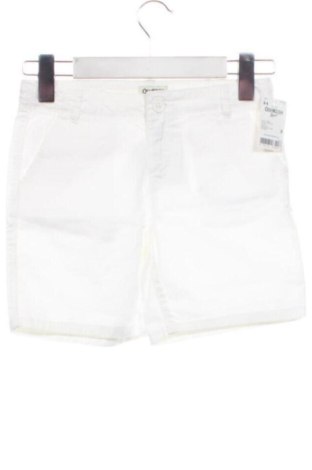 Детски къс панталон Oshkosh, Размер 7-8y/ 128-134 см, Цвят Бял, Цена 6,43 €, #137494743