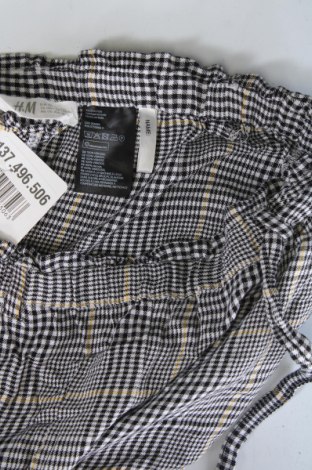Kinderhose H&M, Größe 14-15y/ 168-170 cm, Farbe Mehrfarbig, Preis € 8,00, #137496506