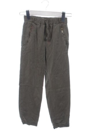 Παιδικό παντελόνι Zara, Μέγεθος 7-8y/ 128-134 εκ., Χρώμα Πράσινο, Τιμή 8,90 €, #137460070