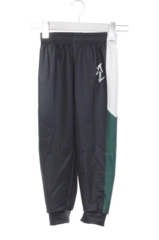 Kinderhose für Wintersport Unbranded, Größe 4-5y/ 110-116 cm, Farbe Mehrfarbig, Preis € 16,06, #137440527