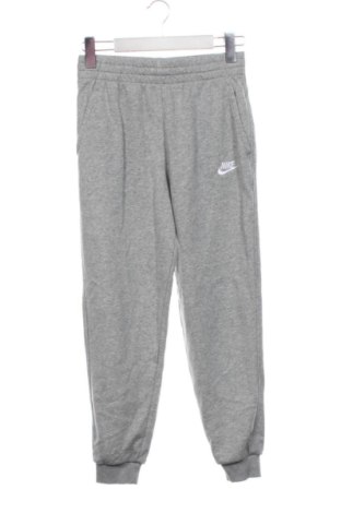 Kinder Sporthose Nike, Größe 11-12y/ 152-158 cm, Farbe Grau, Preis 17,99 €, #137430453
