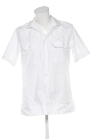 Cămașă de bărbați Unbranded, Mărime M, Culoare Alb, Preț 68,00 Lei, #137482983