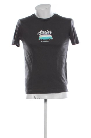 Tricou de bărbați Sinsay, Mărime S, Culoare Gri, Preț 36,74 Lei, #137480874