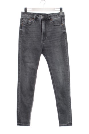 Мъжки дънки Stradivarius, Размер S, Цвят Сив, Цена 11,00 €, #137443444
