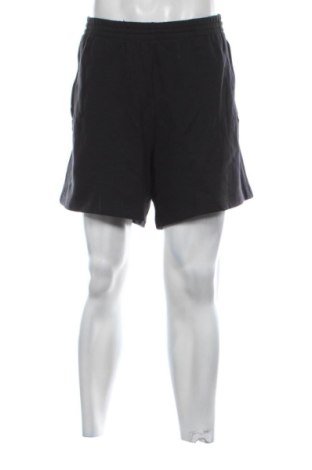 Pantaloni scurți de bărbați Adidas, Mărime XL, Culoare Negru, Preț 259,99 Lei, #137486148