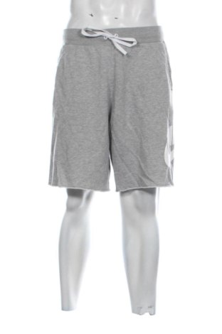 Pantaloni scurți de bărbați Nike, Mărime L, Culoare Gri, Preț 157,47 Lei, #137470730