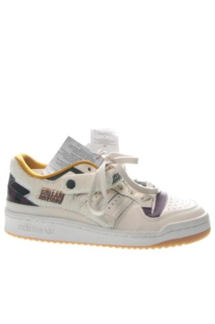 Férfi cipők
 Adidas, Méret 40, Szín Ekrü
, Ár 43 262 Ft, #137450370