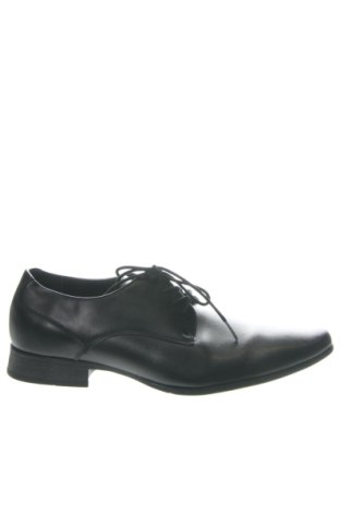 Férfi cipők
 Calvin Klein, Méret 45, Szín Fekete, Ár 27 305 Ft, #137450527