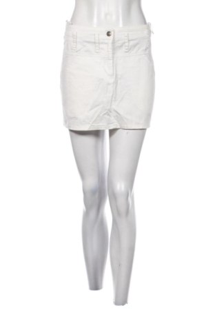 Fustă Unbranded, Mărime S, Culoare Alb, Preț 41,99 Lei, #137489215
