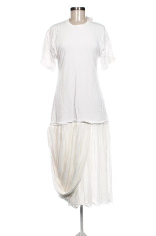 Рокля H&M, Размер M, Цвят Бял, Цена 37,34 €, #137458946