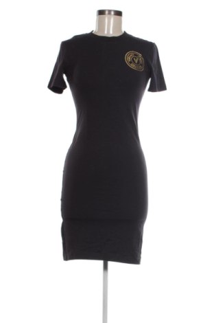 Рокля Versace Jeans, Размер S, Цвят Черен, Цена 196,84 €, #137463132