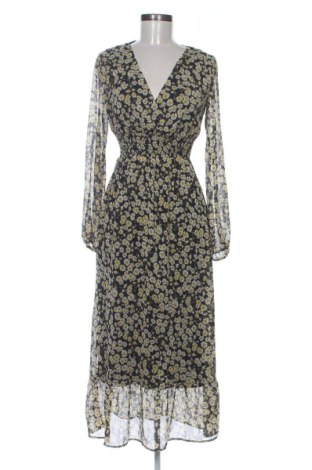 Sukienka Pull&Bear, Rozmiar M, Kolor Kolorowy, Cena 51,99 zł, #137464611