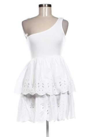 Φόρεμα Zara, Μέγεθος M, Χρώμα Λευκό, Τιμή 21,00 €, #137465590
