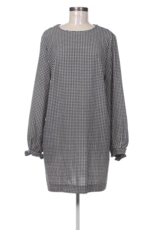 Рокля H&M, Размер M, Цвят Многоцветен, Цена 15,33 €, #137475019