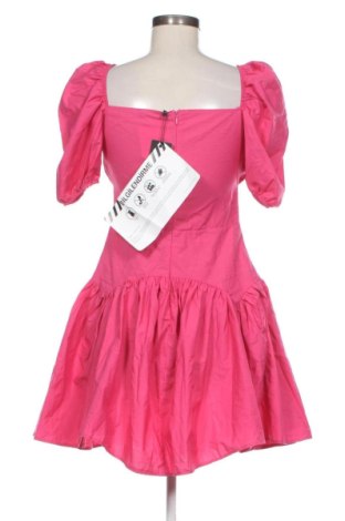 Rochie Trendyol, Mărime M, Culoare Roz, Preț 157,47 Lei, #137475894