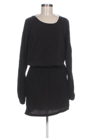 Kleid Nly Trend, Größe S, Farbe Schwarz, Preis 7,00 €, #137476636