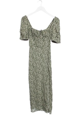 Рокля Bershka, Размер XS, Цвят Многоцветен, Цена 21,00 €, #137485616