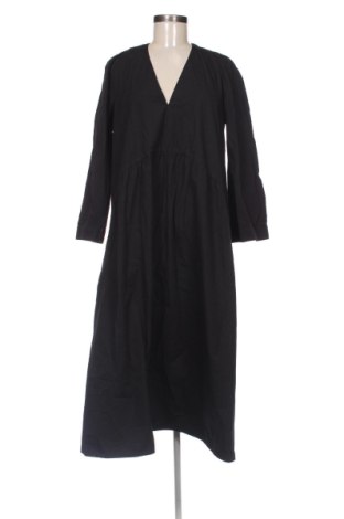 Rochie Zara, Mărime M, Culoare Negru, Preț 78,74 Lei, #137486255