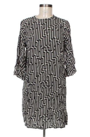 Rochie H&M, Mărime M, Culoare Multicolor, Preț 83,99 Lei, #137489895
