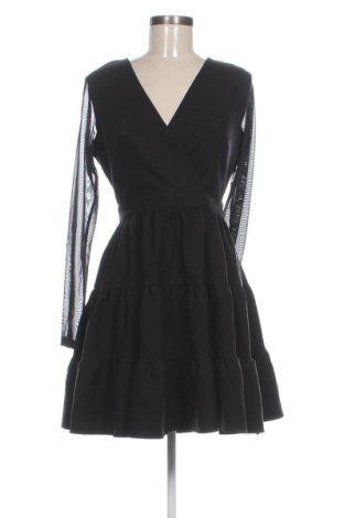 Rochie Trendyol, Mărime M, Culoare Negru, Preț 90,00 Lei, #137493630