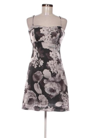 Rochie Dika, Mărime S, Culoare Multicolor, Preț 132,00 Lei, #137496082