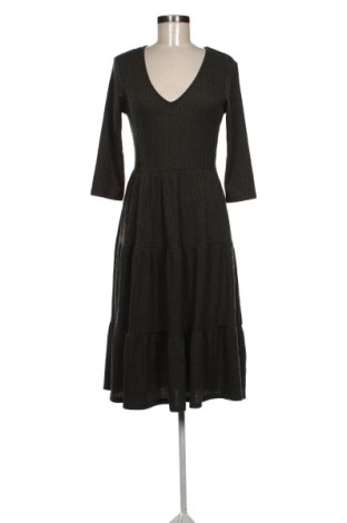 Rochie Yessica, Mărime M, Culoare Gri, Preț 136,76 Lei, #137501893