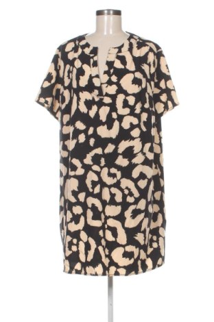 Rochie SHEIN, Mărime XXL, Culoare Multicolor, Preț 110,17 Lei, #137505530
