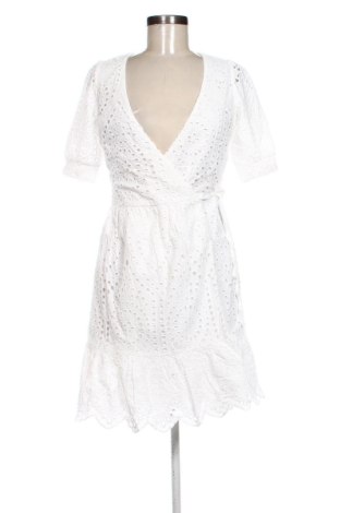 Sukienka Vero Moda, Rozmiar XS, Kolor Biały, Cena 44,36 zł, #137469836