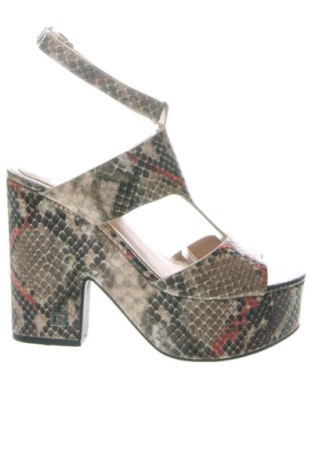 Sandały Guess, Rozmiar 36, Kolor Kolorowy, Cena 482,07 zł, #137482375