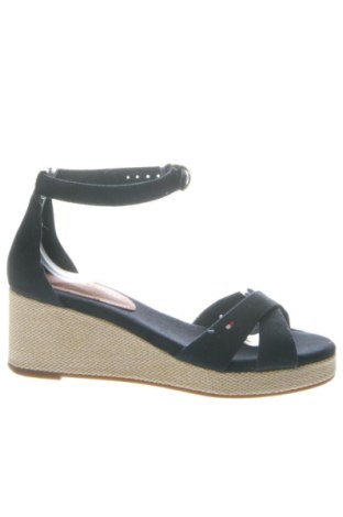 Sandały Tommy Hilfiger, Rozmiar 37, Kolor Niebieski, Cena 345,57 zł, #137482623