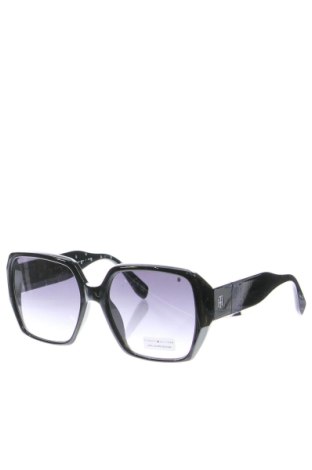 Okulary przeciwsłoneczne Tommy Hilfiger, Kolor Czarny, Cena 647,73 zł, #137476679
