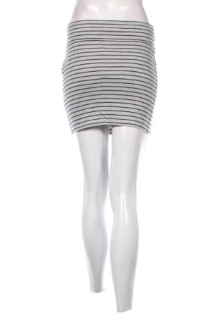 Spódnica Shana, Rozmiar M, Kolor Szary, Cena 6,99 zł