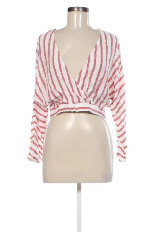 Női blúz Bershka, Méret M, Szín Sokszínű, Ár 1 079 Ft