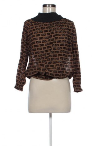 Női blúz Glamorous, Méret M, Szín Sokszínű, Ár 669 Ft