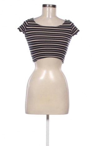 Дамска блуза Pull&Bear, Размер S, Цвят Многоцветен, Цена 2,04 €