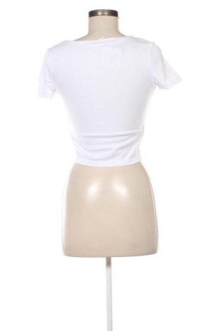 Női blúz Review, Méret M, Szín Fehér, Ár 3 439 Ft