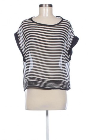 Női blúz Rinascimento, Méret L, Szín Sokszínű, Ár 10 636 Ft