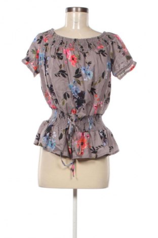 Női blúz Unbranded, Méret L, Szín Sokszínű, Ár 1 619 Ft