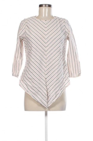 Női blúz Yessica, Méret M, Szín Sokszínű, Ár 669 Ft