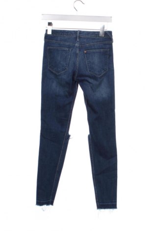 Damskie jeansy H&M, Rozmiar S, Kolor Niebieski, Cena 21,99 zł