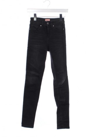 Női farmernadrág ONLY, Méret XS, Szín Fekete, Ár 4 049 Ft