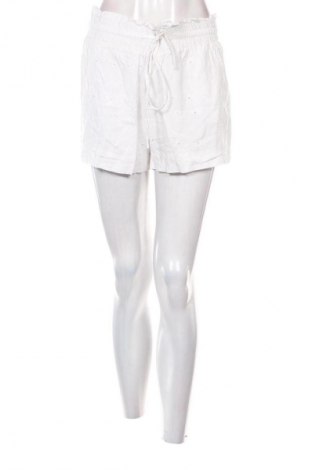 Női rövidnadrág Beloved, Méret M, Szín Fehér, Ár 1 459 Ft