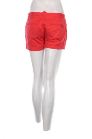 Női rövidnadrág Bench, Méret M, Szín Piros, Ár 2 179 Ft