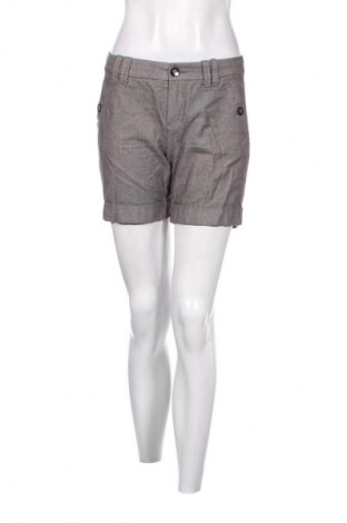 Дамски къс панталон Esprit, Размер S, Цвят Многоцветен, Цена 2,04 €