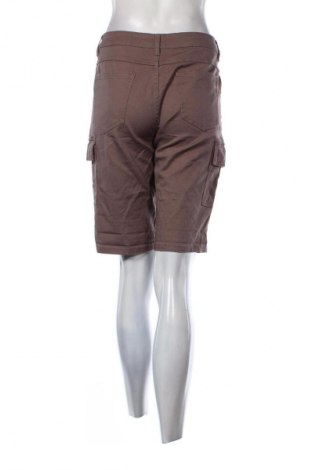 Damskie szorty Ever.me by Takko Fashion, Rozmiar M, Kolor Brązowy, Cena 22,47 zł